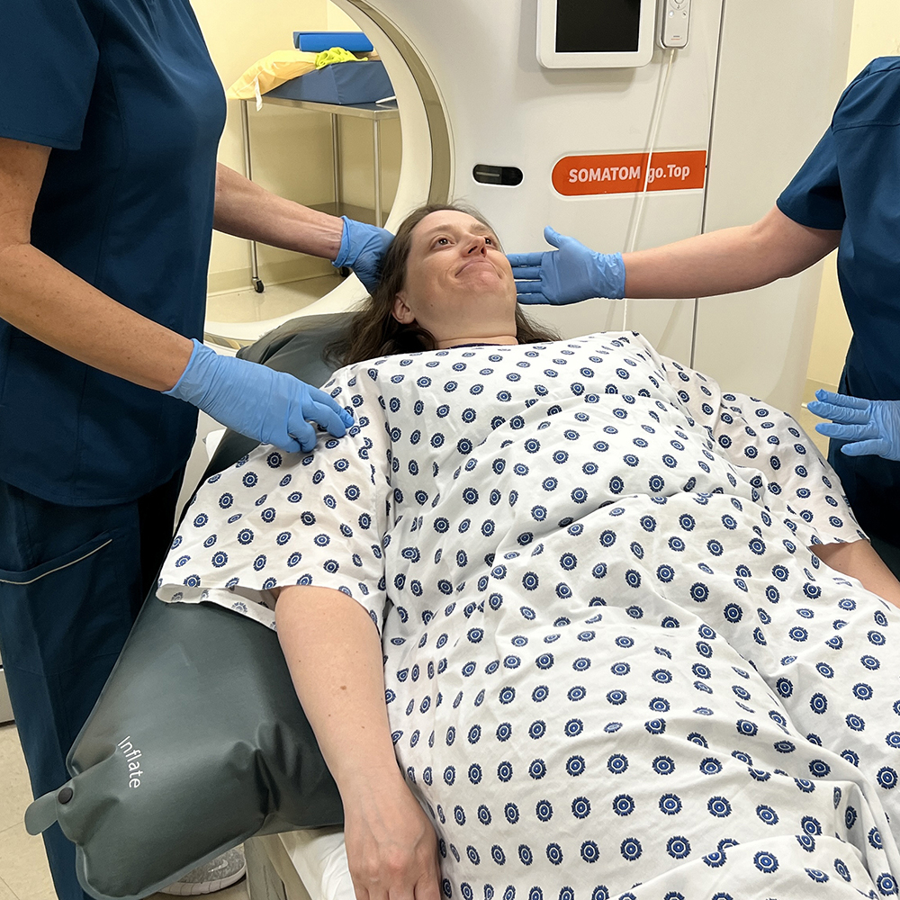 Radiolucency and MRI-compatibility